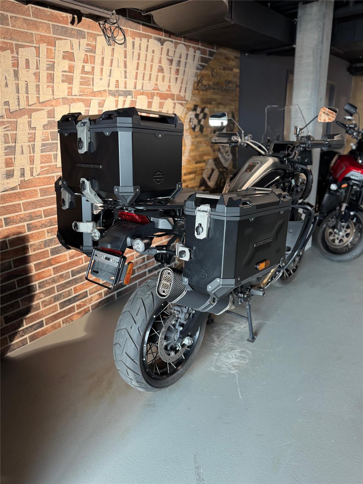 2021 harley-davidson RA Pan America 1250 Special