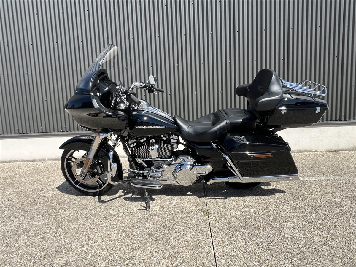 2018 HARLEY-DAVIDSON ROAD GLIDE