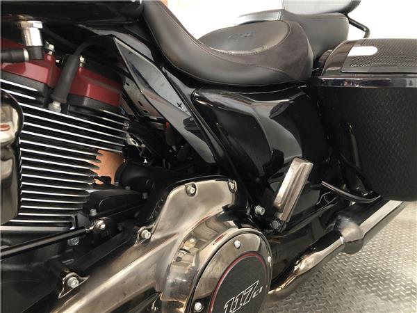 FLTRXSE Road Glide CVO