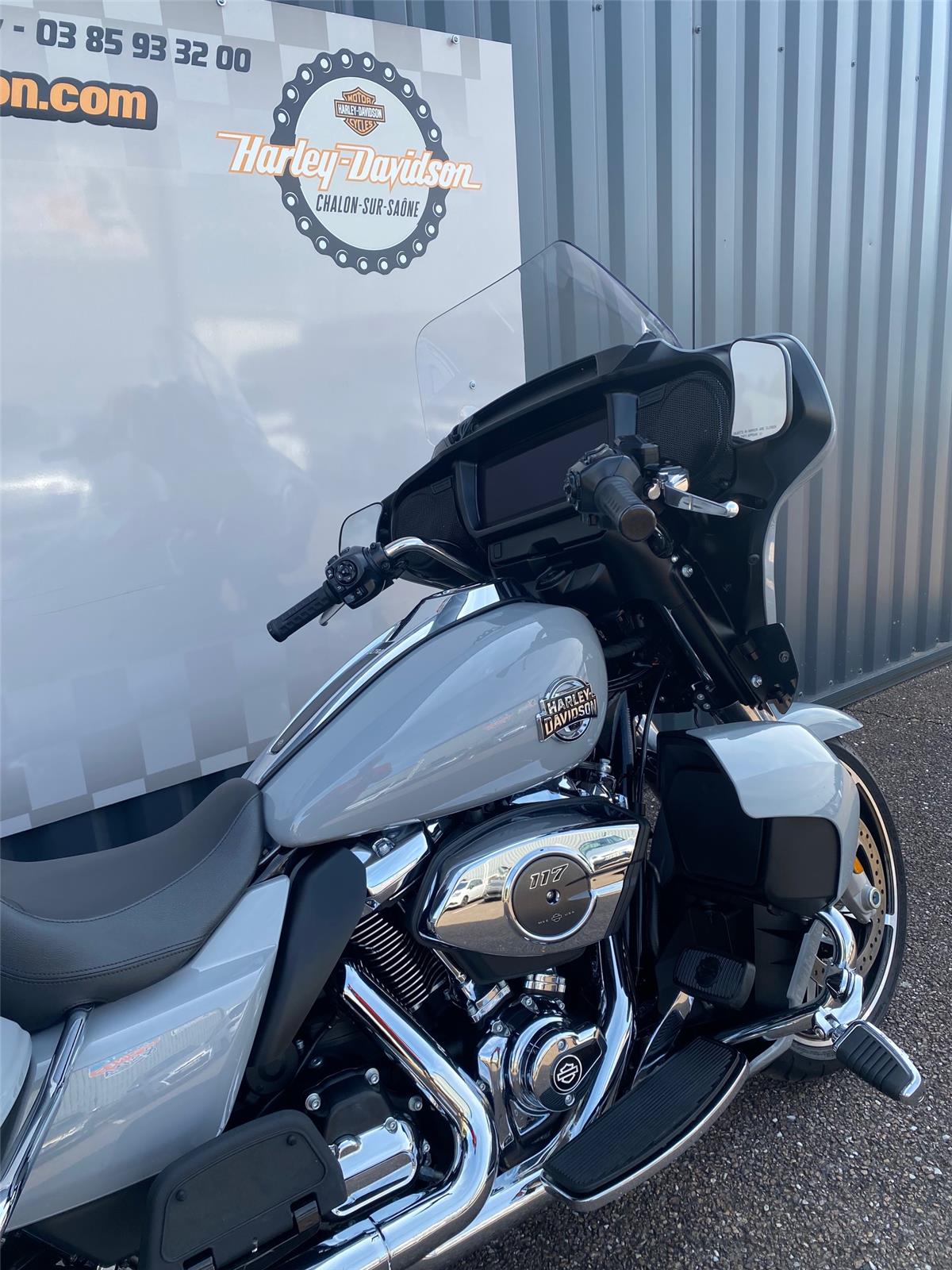 2025 HARLEY-DAVIDSON STREET GLIDE
