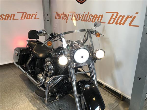 Harley-Davidson Dyna Switchback