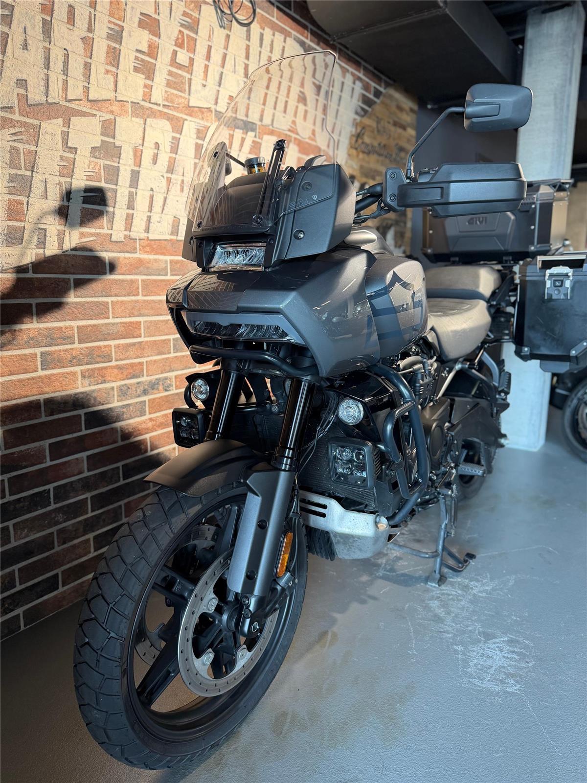 2021 harley-davidson RA Pan America 1250 Special