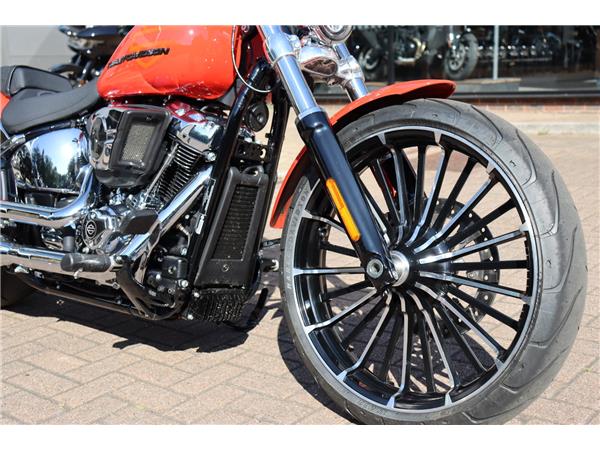 2026 HARLEY-DAVIDSON FXBR BREAKOUT