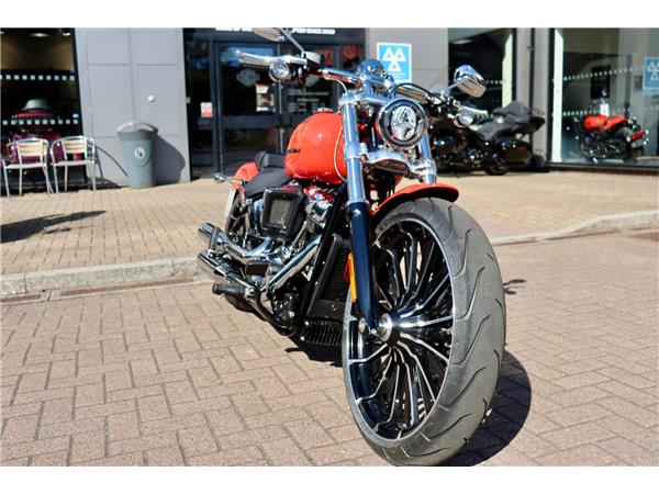 2026 HARLEY-DAVIDSON FXBR BREAKOUT