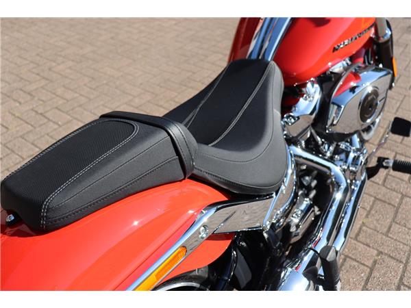 2026 HARLEY-DAVIDSON FXBR BREAKOUT