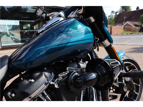 2021 HARLEY-DAVIDSON SOFTAIL FLSB SPORT GLIDE