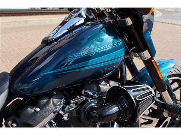 2021 HARLEY-DAVIDSON SOFTAIL FLSB SPORT GLIDE