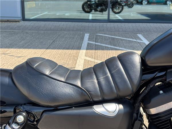 2017 HARLEY-DAVIDSON SPORTSTER XL883N IRON
