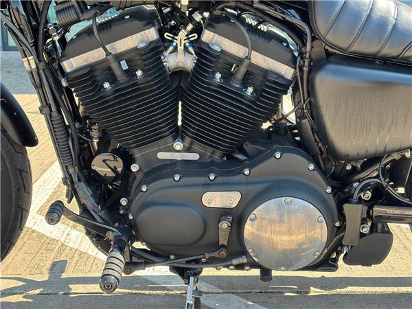 2017 HARLEY-DAVIDSON SPORTSTER XL883N IRON