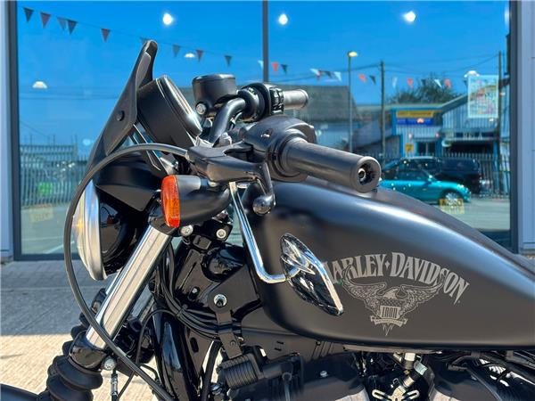 2017 HARLEY-DAVIDSON SPORTSTER XL883N IRON