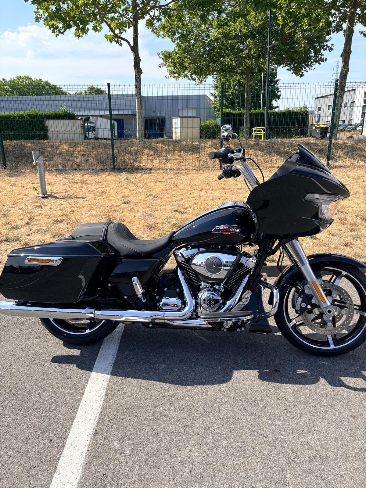2025 HARLEY-DAVIDSON ROAD GLIDE
