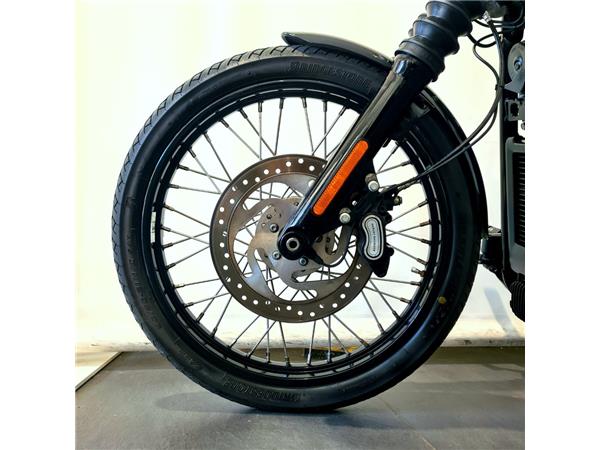 HARLEY-DAVIDSON STREET BOB 