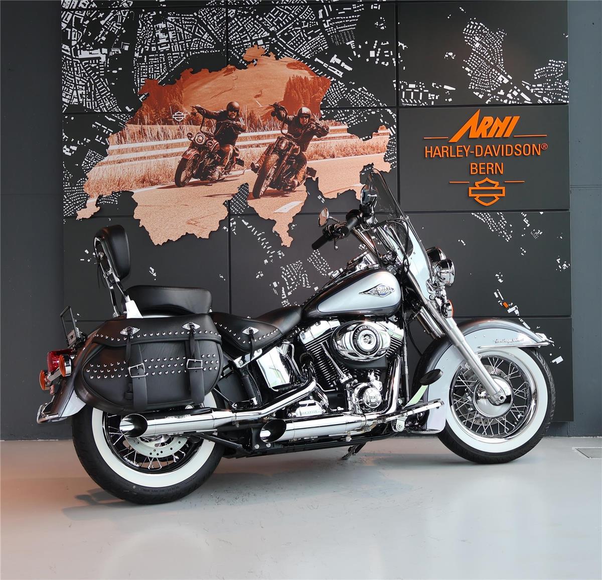 2014 harley-davidson FLSTC Softail Heritage Classic ABS