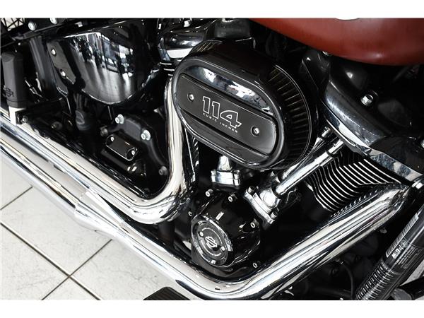 2018 HARLEY-DAVIDSON SOFTAIL FLHCS HERITAGE CLASSIC 114