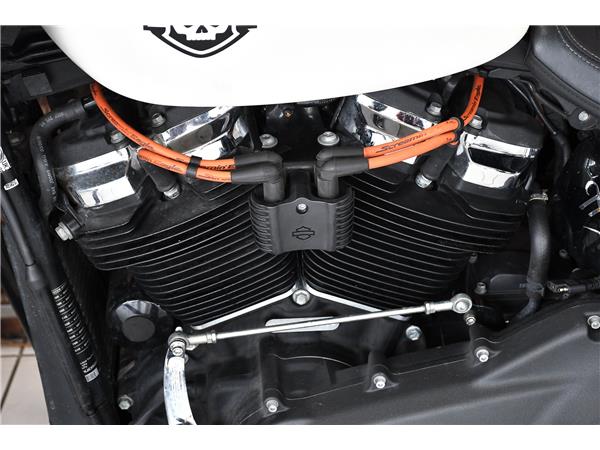 2019 HARLEY-DAVIDSON SOFTAIL FXFB FAT BOB
