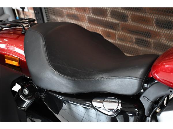 2012 HARLEY-DAVIDSON SPORTSTER XL883L SUPER LOW