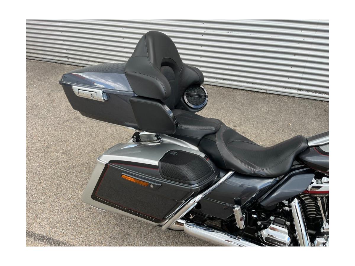 2019 Harley-Davidson CVO Road Glide FLTRXSE