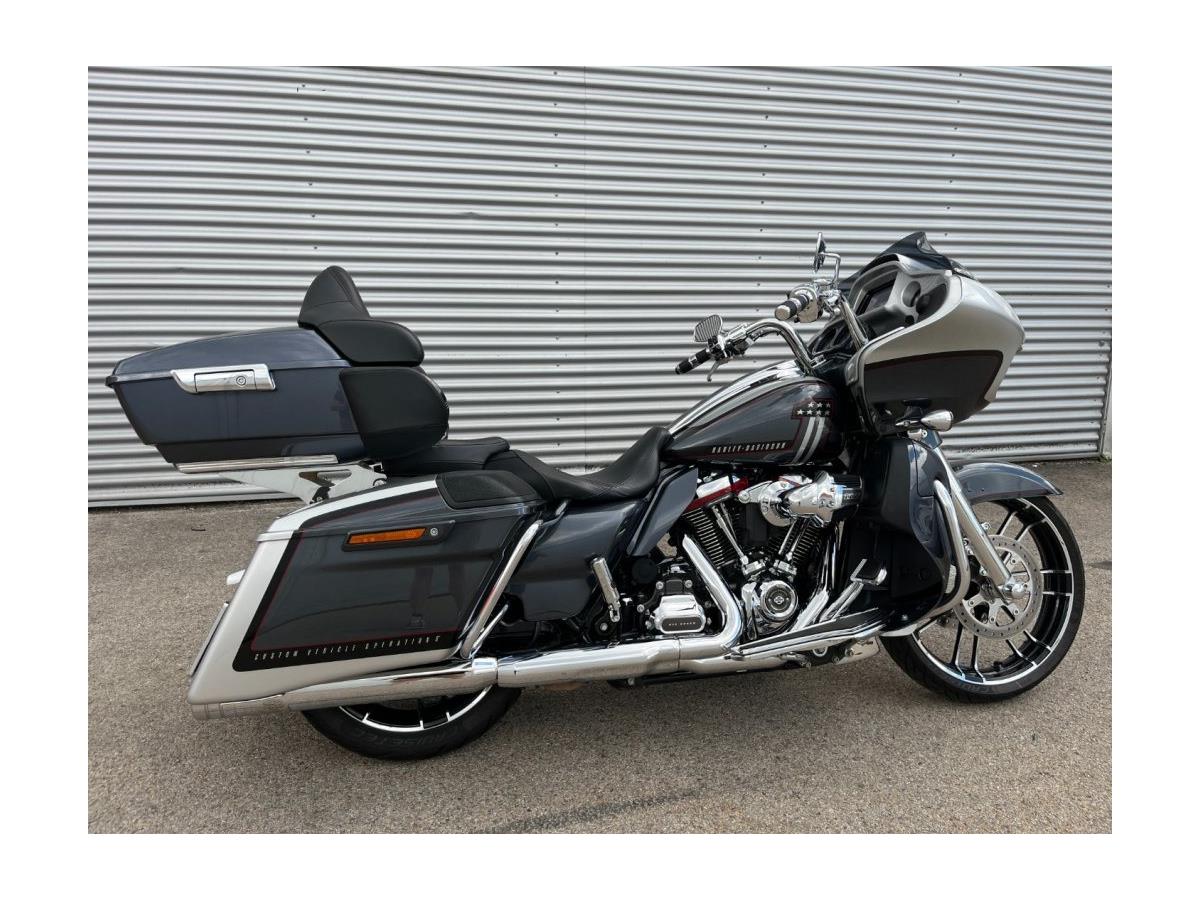 2019 Harley-Davidson CVO Road Glide FLTRXSE