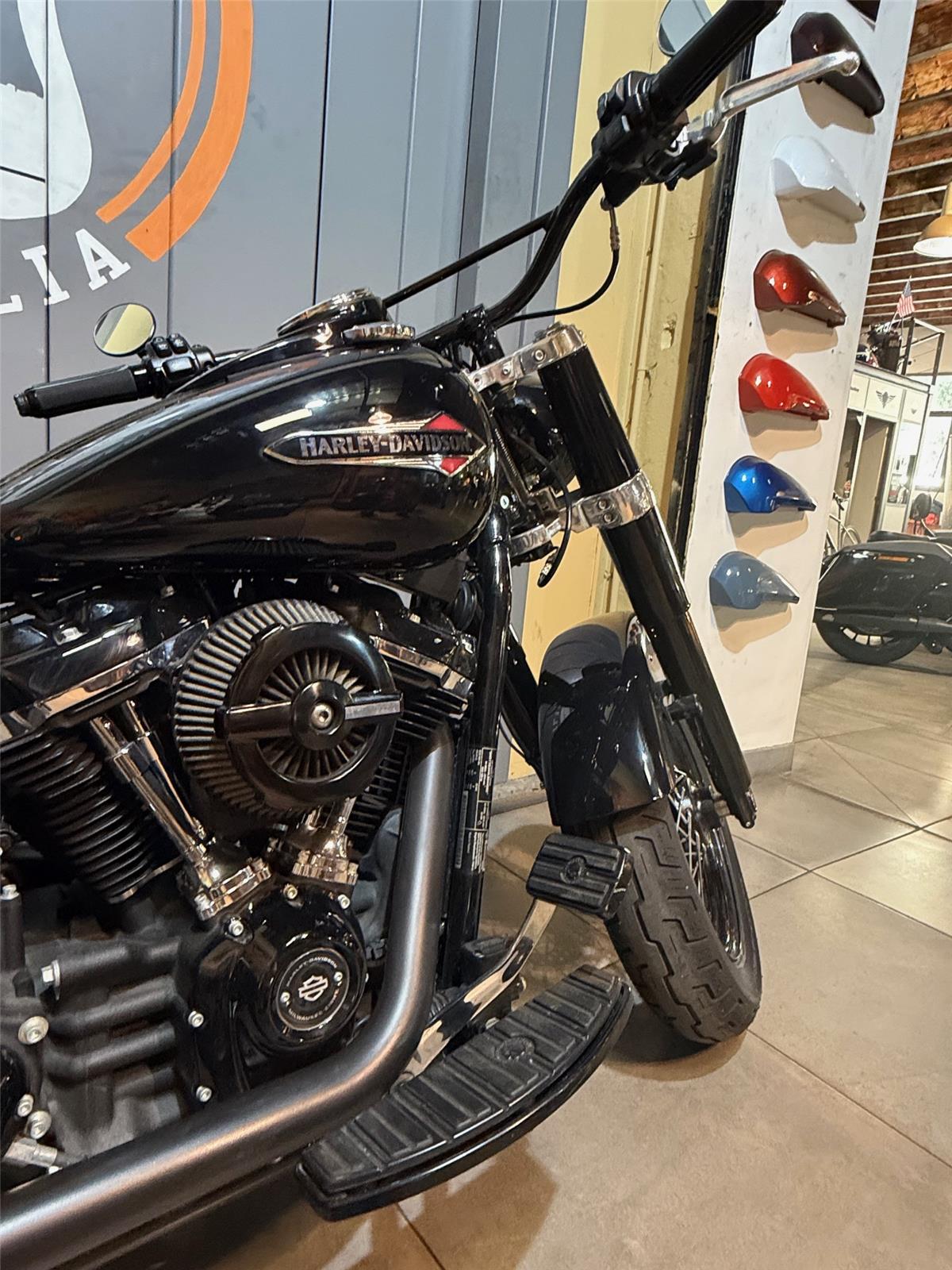 2020 HARLEY-DAVIDSON SLIM