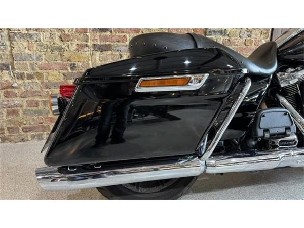 2018 Harley-Davidson Touring