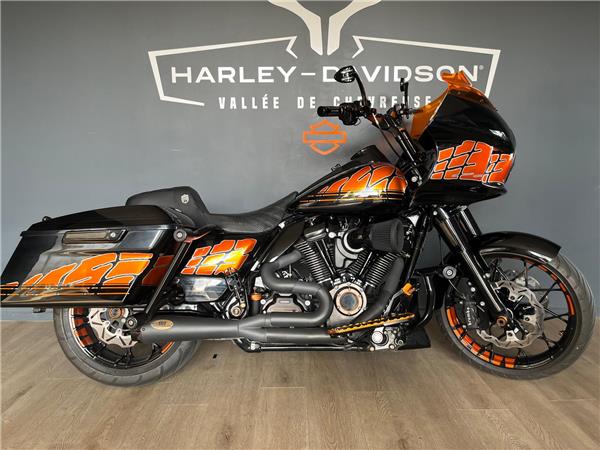 2020 HARLEY-DAVIDSON ROAD KING