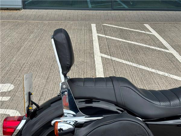 2012 HARLEY-DAVIDSON SPORTSTER XL883R ROADSTER