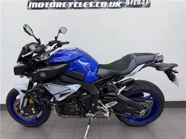 2021 YAMAHA MT-10