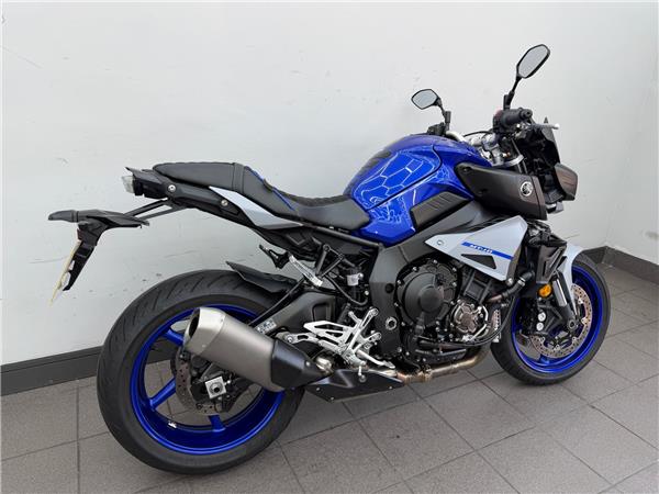 2021 YAMAHA MT-10