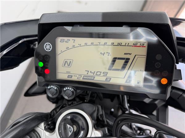 2021 YAMAHA MT-10