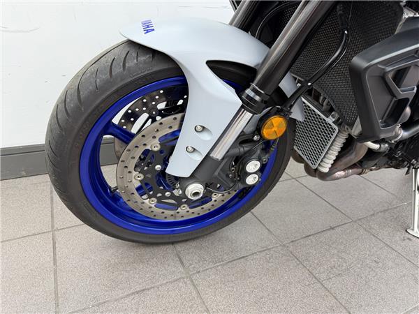 2021 YAMAHA MT-10