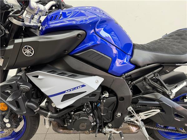 2021 YAMAHA MT-10
