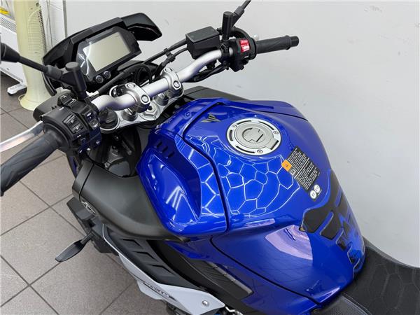 2021 YAMAHA MT-10