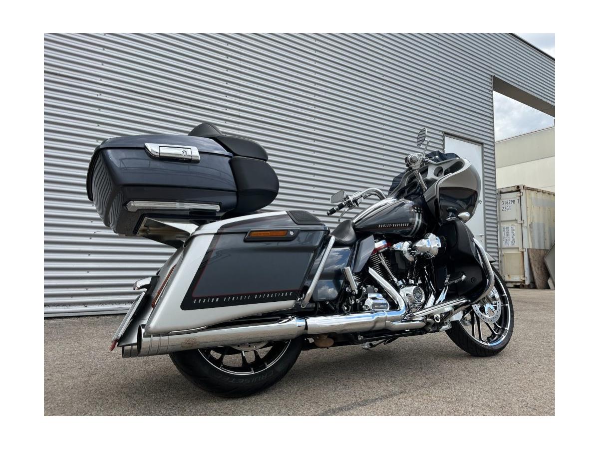 2019 Harley-Davidson CVO Road Glide FLTRXSE