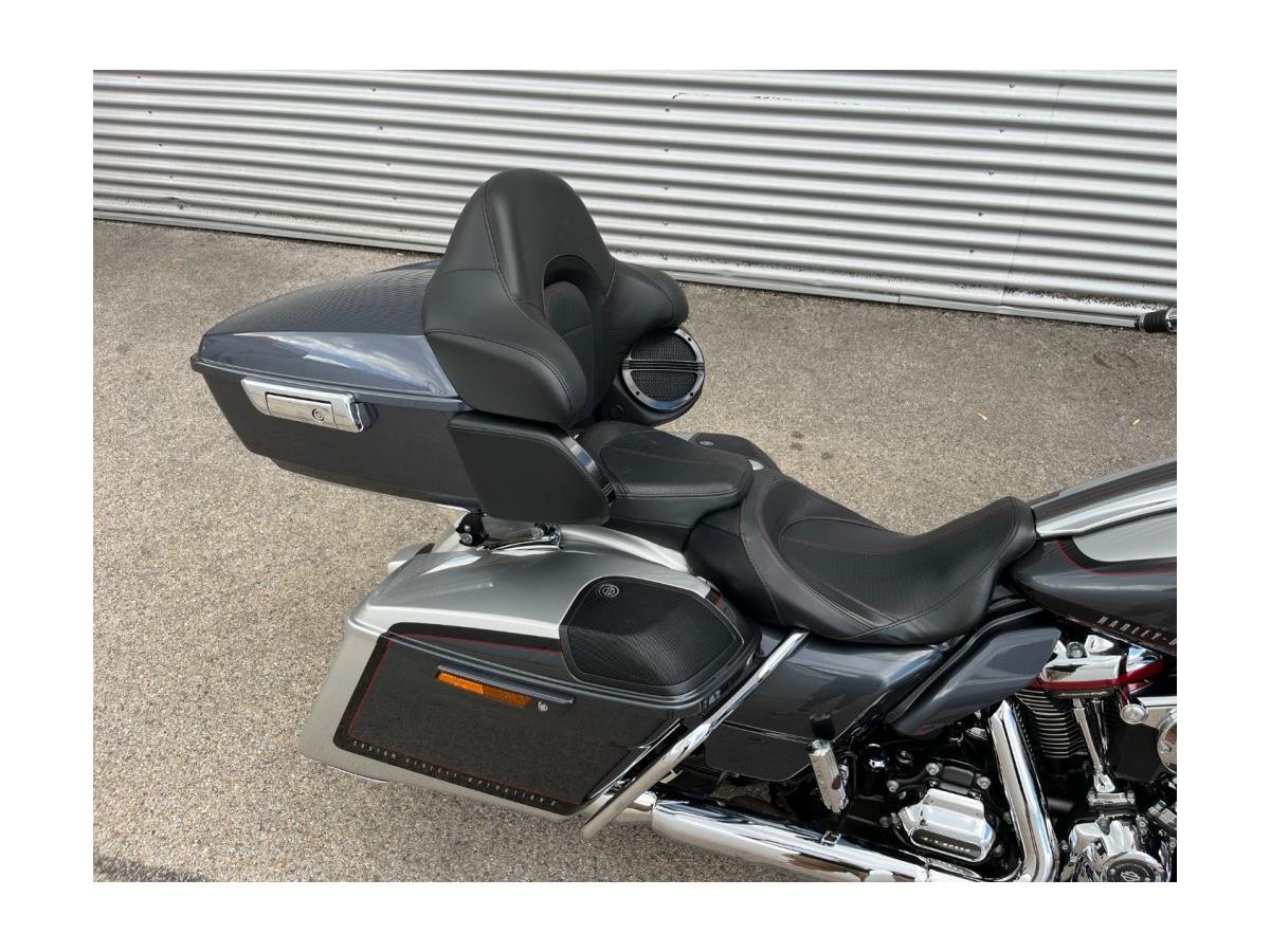 2019 Harley-Davidson CVO Road Glide FLTRXSE