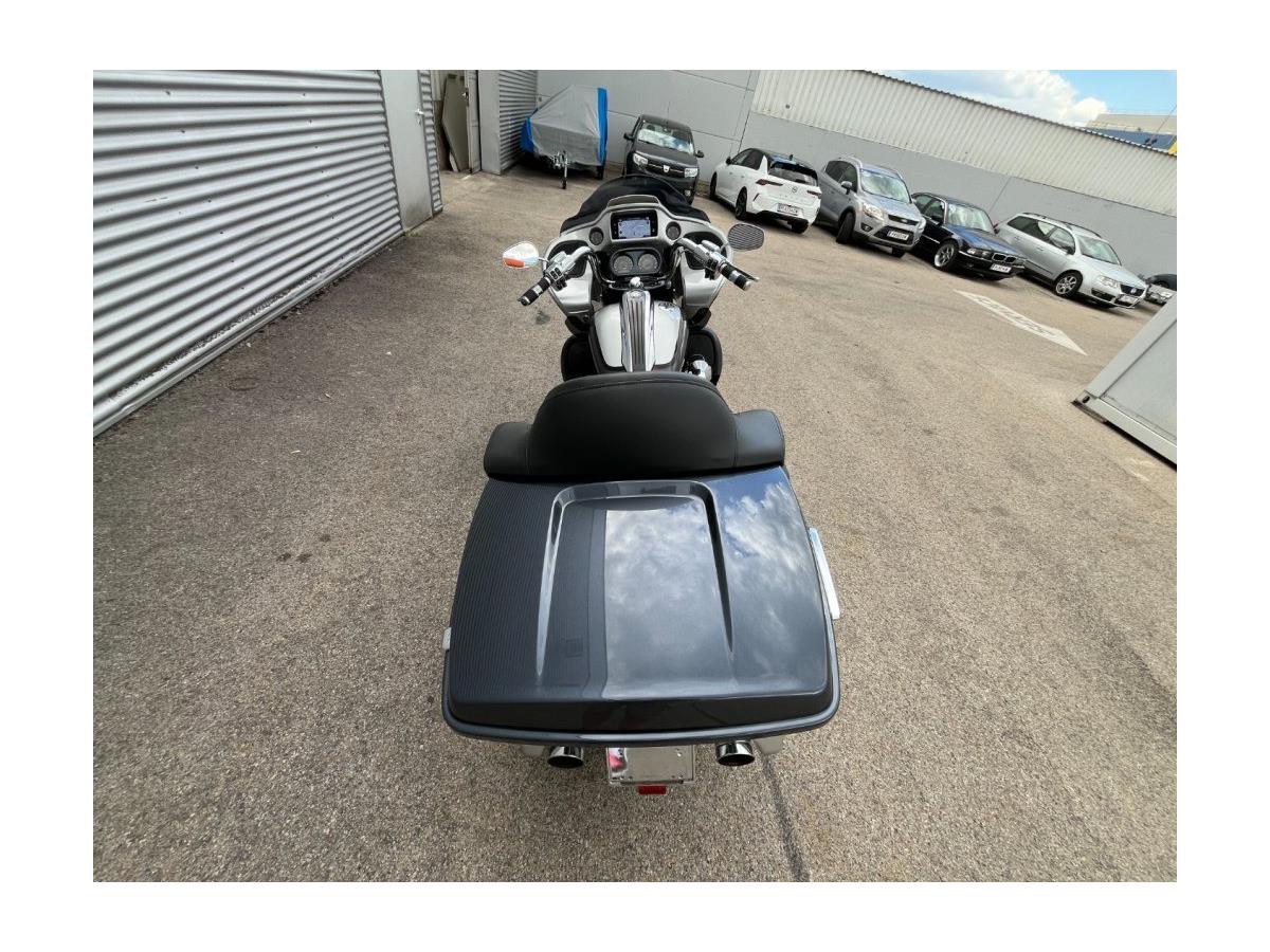 2019 Harley-Davidson CVO Road Glide FLTRXSE