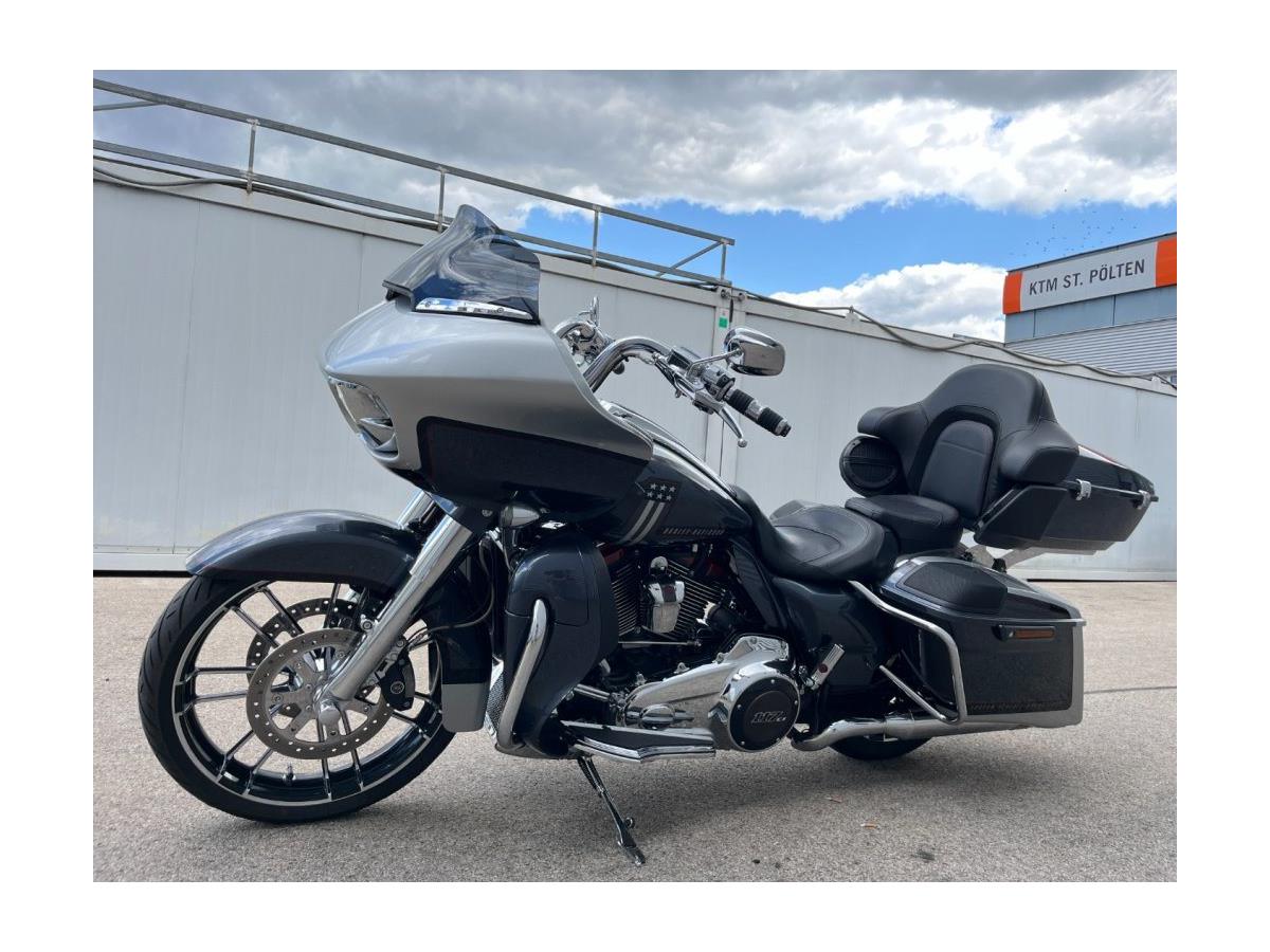 2019 Harley-Davidson CVO Road Glide FLTRXSE