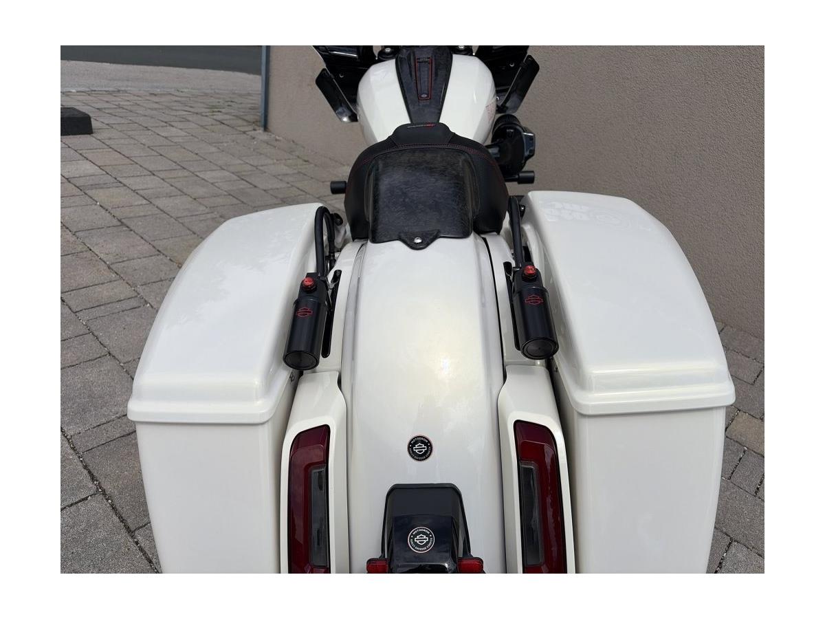 2024 Harley-Davidson CVO Road Glide ST FLTRXSTSE
