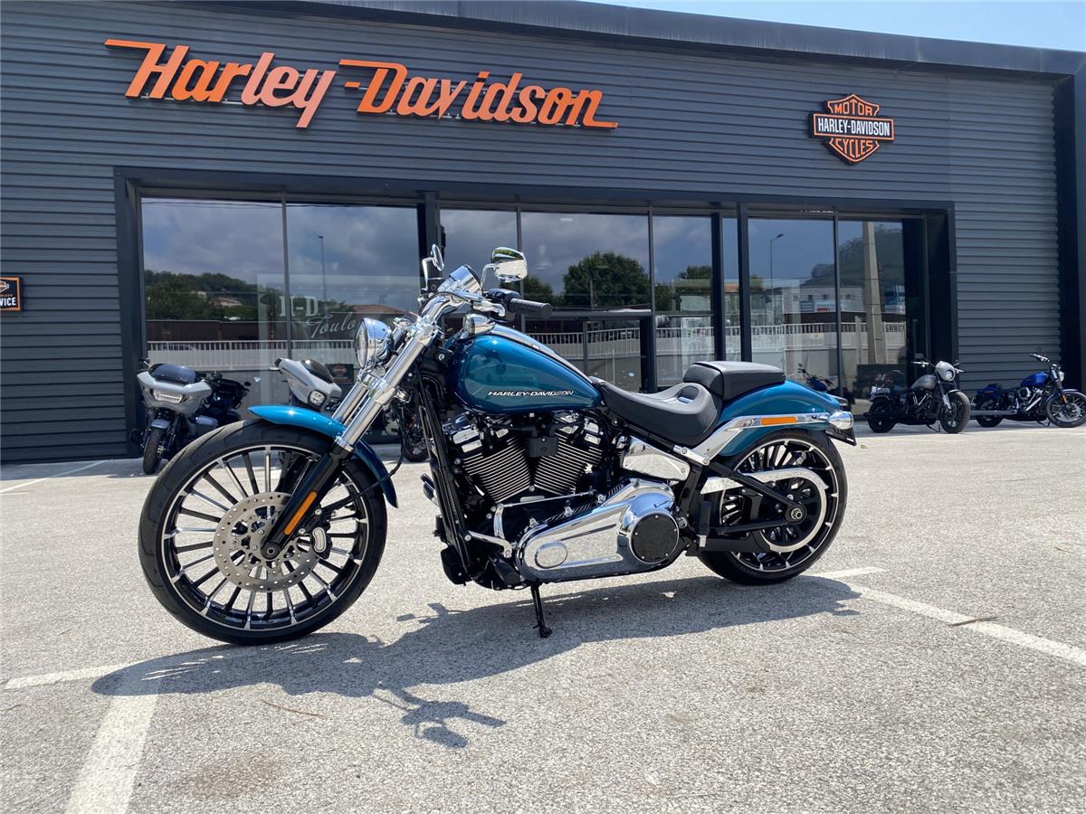 2026 HARLEY-DAVIDSON BREAKOUT