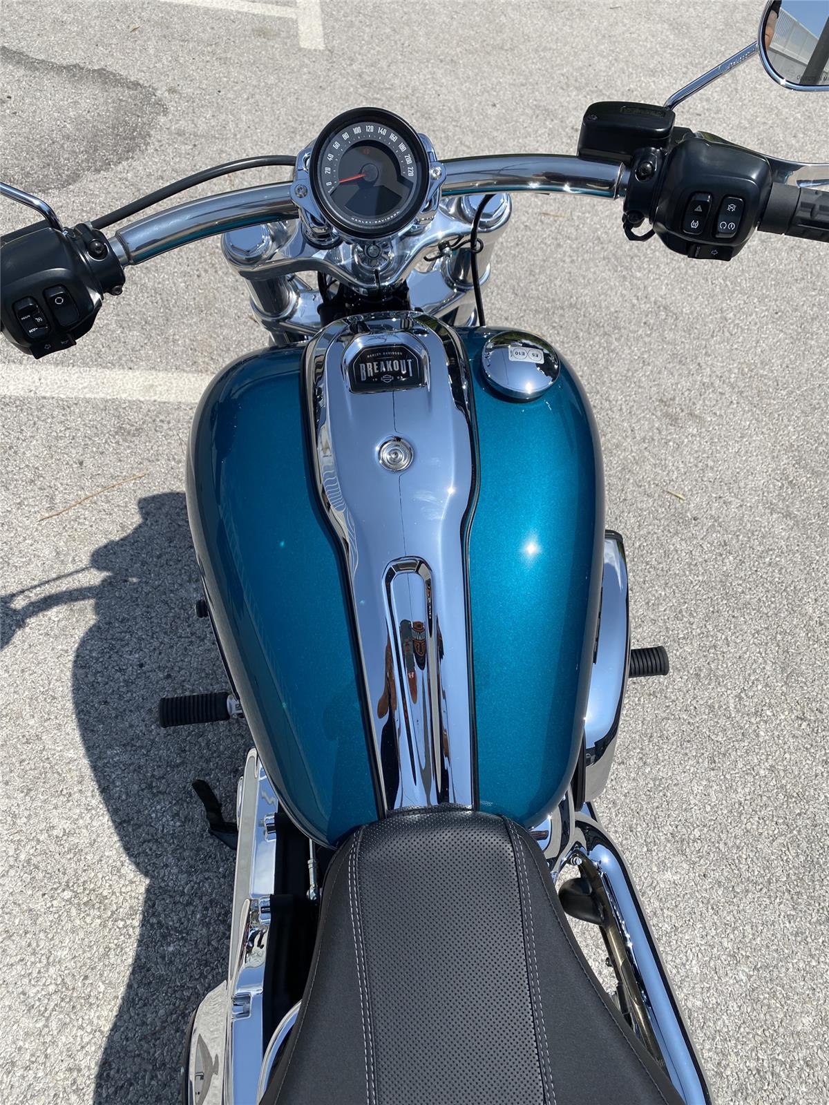 2026 HARLEY-DAVIDSON BREAKOUT