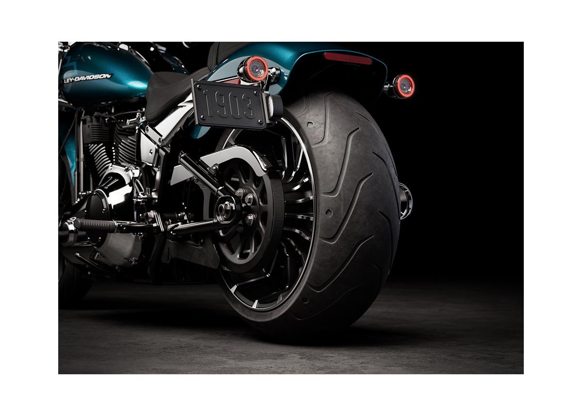 2026 HARLEY-DAVIDSON BREAKOUT