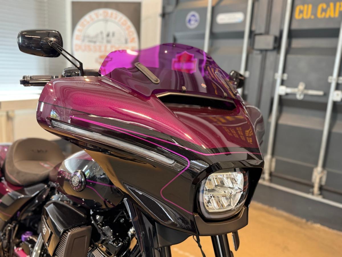 FLHXSE CVO Street Glide 121 
