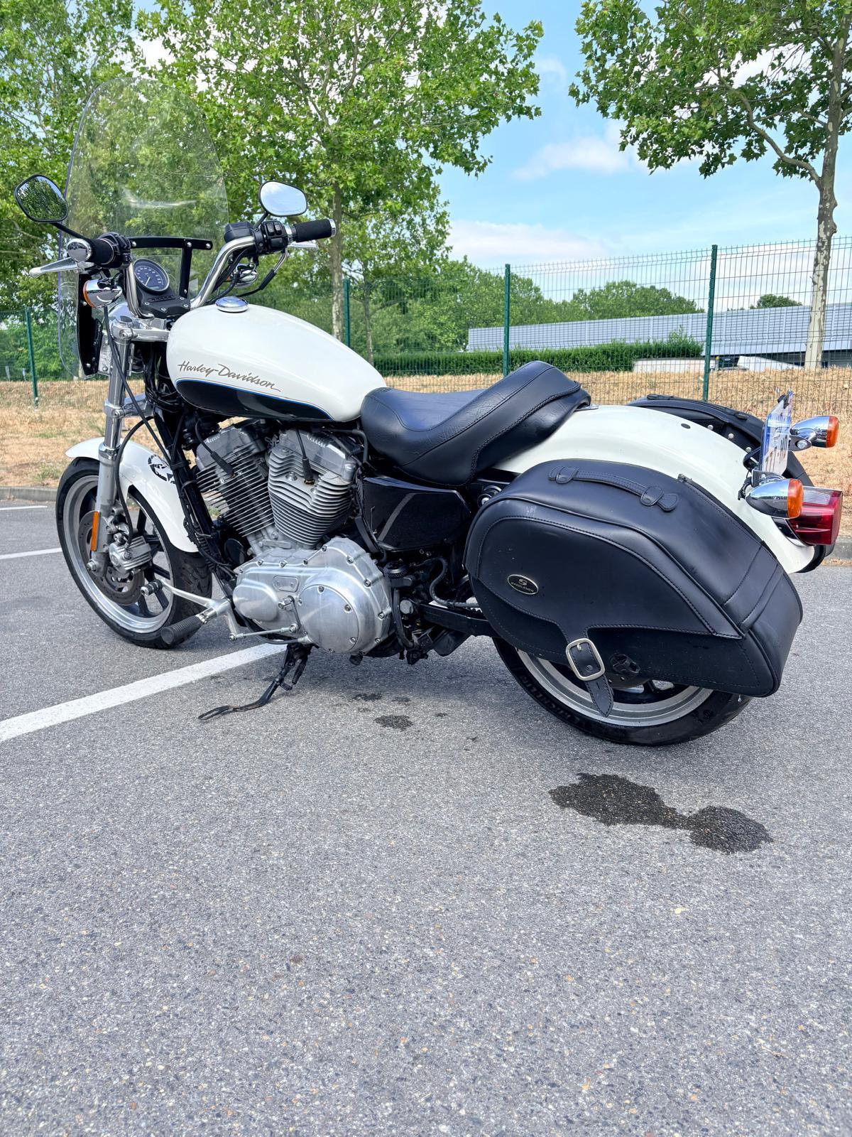 2012 HARLEY-DAVIDSON LOW