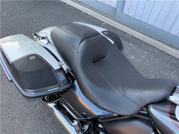 2019 HARLEY-DAVIDSON CVO FLTRXSE ROAD GLIDE