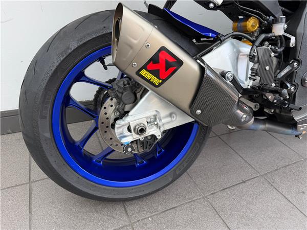 2022 YAMAHA YZF-R1M