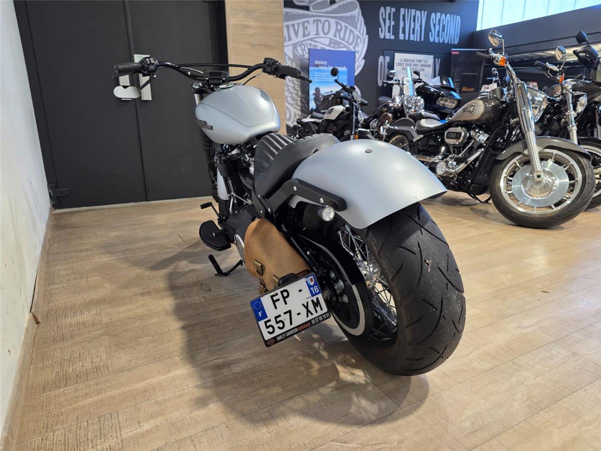 2020 HARLEY-DAVIDSON STREET BOB