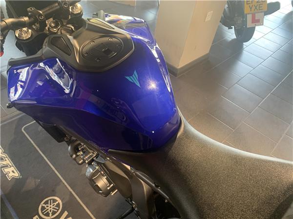 2024 Yamaha MT-09 Y-AMT, 1 Owner only 3,700m, Alarm & Tracker