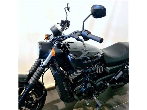 HARLEY-DAVIDSON STREET 750 