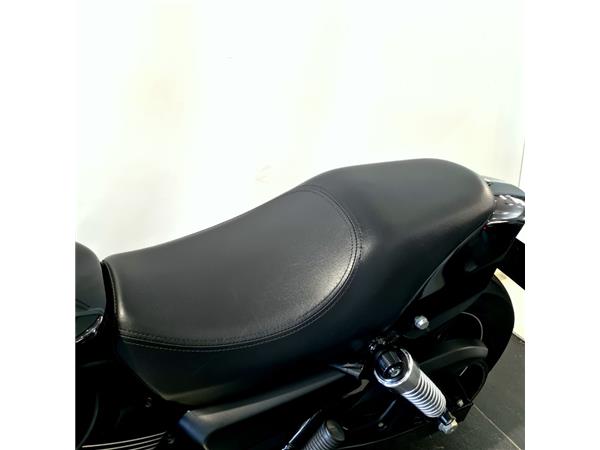 HARLEY-DAVIDSON STREET 750 