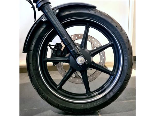 HARLEY-DAVIDSON STREET 750 