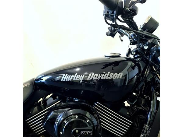 HARLEY-DAVIDSON STREET 750 